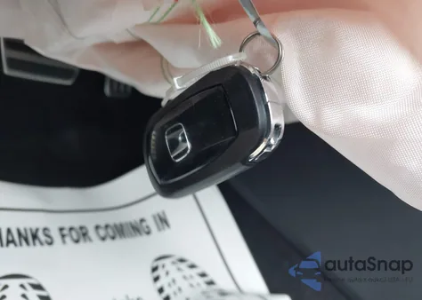 2025 Honda Accord Hybrid Sport z USA, uszkodzony, nr VIN 1HGCY2F51SA014413